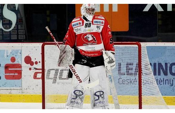 hc-orli-dominik-groh-ebel-brankar-golman-znojmo-hokejista-hokej-denik-630-16-x-9